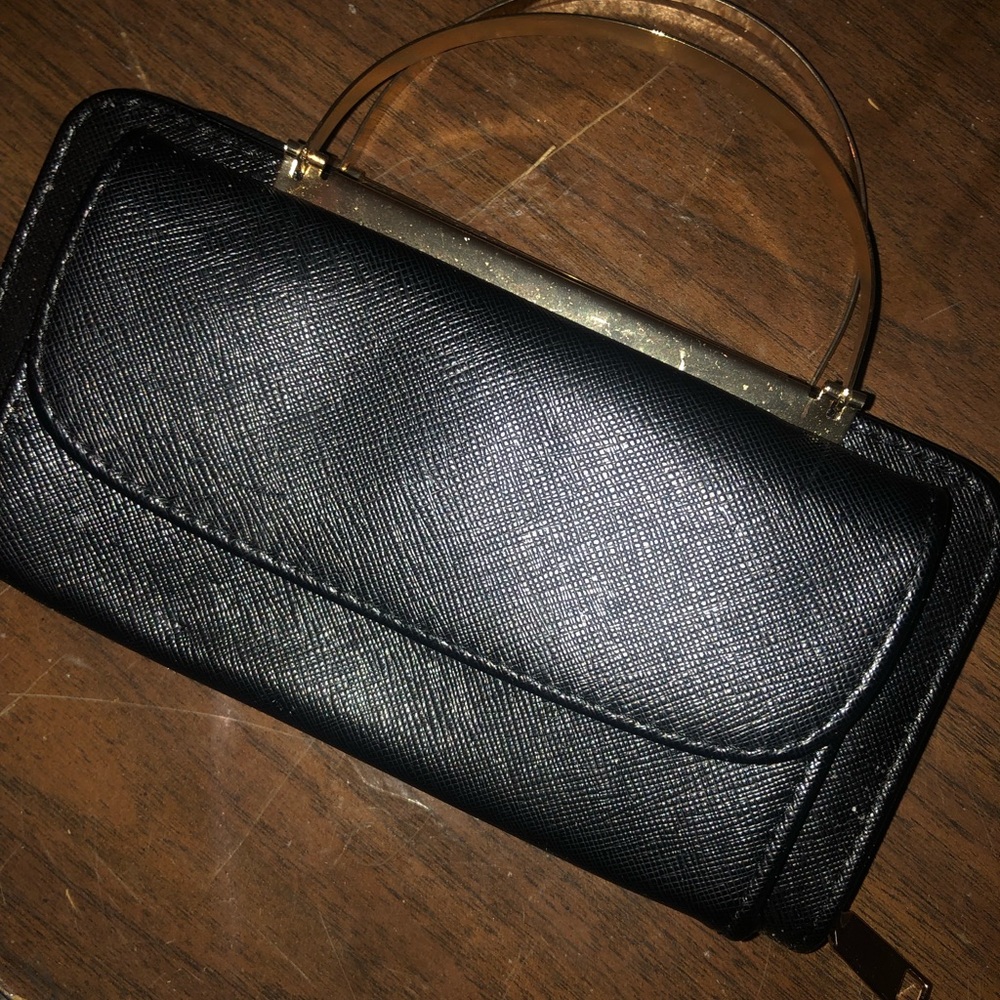 wallet - Picture 1 of 2